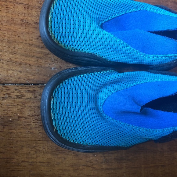 Nike toddler water shoes size 3 - Picture 5 of 5